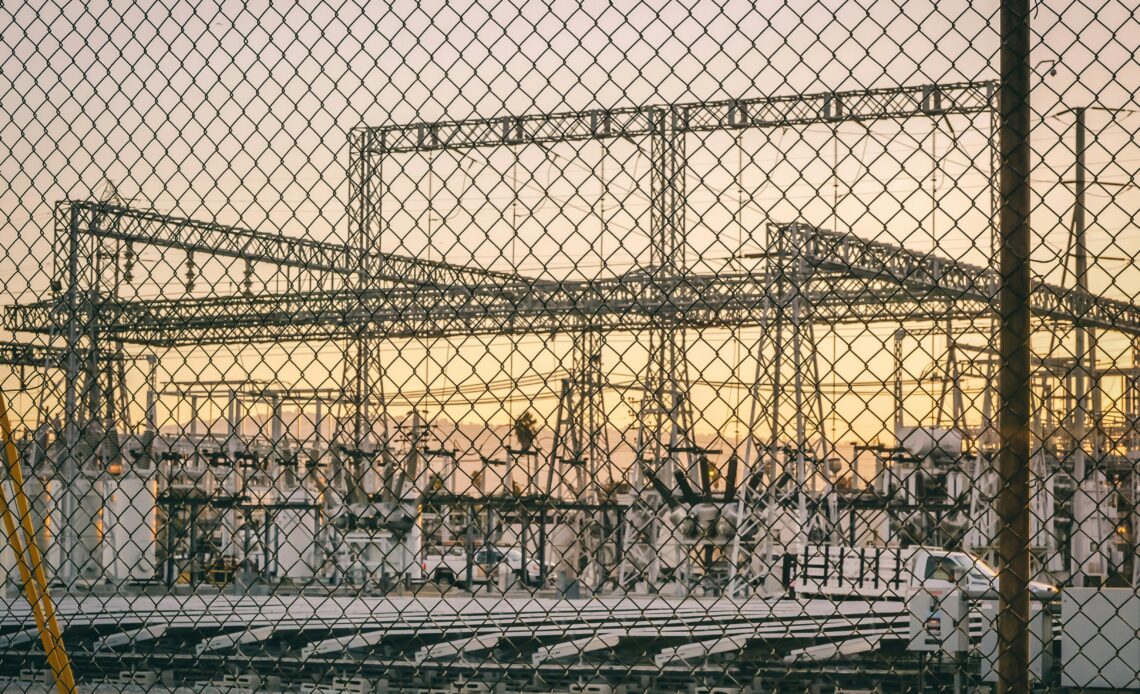 power-grid private lte and 5g